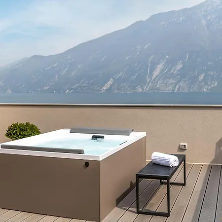 Evo 4* Limone sul Garda
